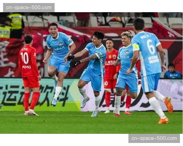 【2026年4月中超联赛·赛中·聚焦比赛聚焦:VAR长时间介入,判定河南队进球无效引发主队强烈不满 【2026年4月中超联赛·赛中·聚焦比赛聚焦:VAR长时间介入,判定河南队进球无效引发主队强烈不满